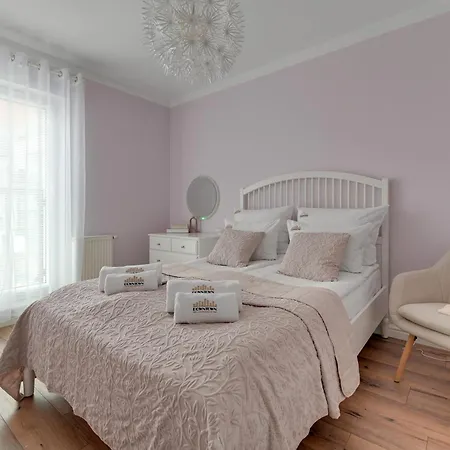 Chmielna Park - Center & Parking By Downtown Apartman