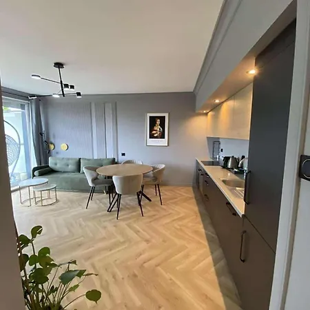 Chmielna Park - Center & Parking By Downtown Apartment *