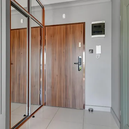 Chmielna Park - Center & Parking By Downtown Apartman