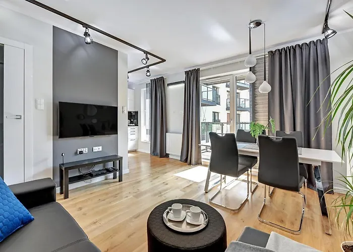 Chmielna Park - Center & Parking By Downtown מלון דירות 4*