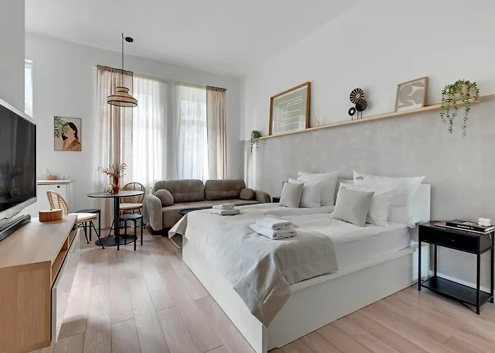 Aparthotel Chmielna Park - Center & Parking By Downtown 4*