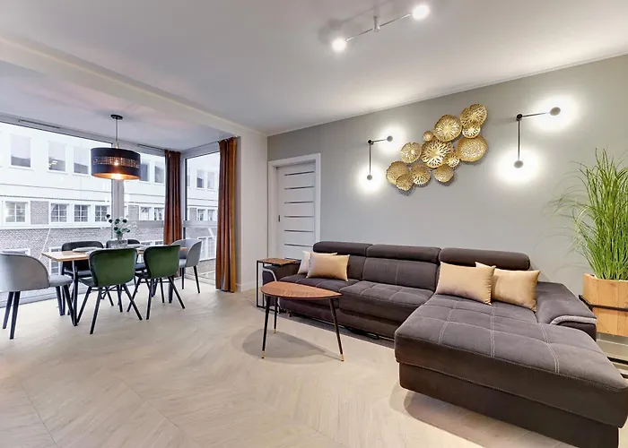 Chmielna Park - Center & Parking By Downtown 4* Gdańsk