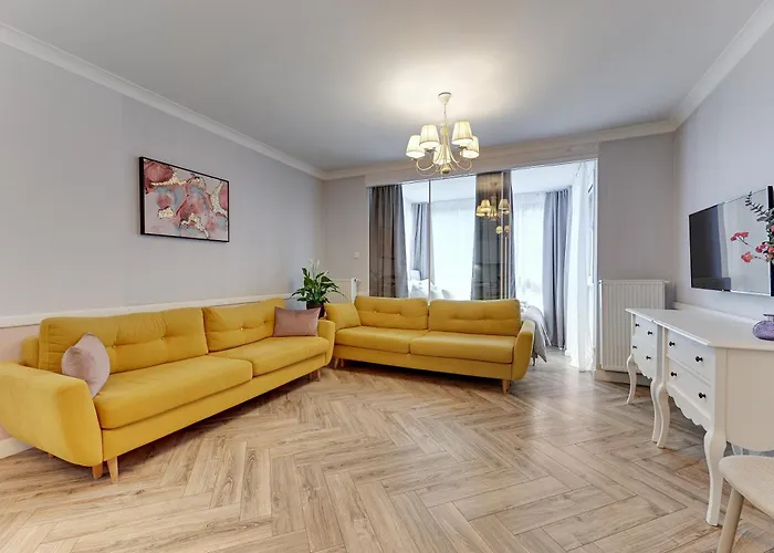 Chmielna Park - Center & Parking By Downtown Aparthotel 4*