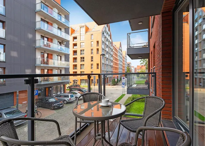 Chmielna Park - Center & Parking By Downtown Aparthotel Danzig